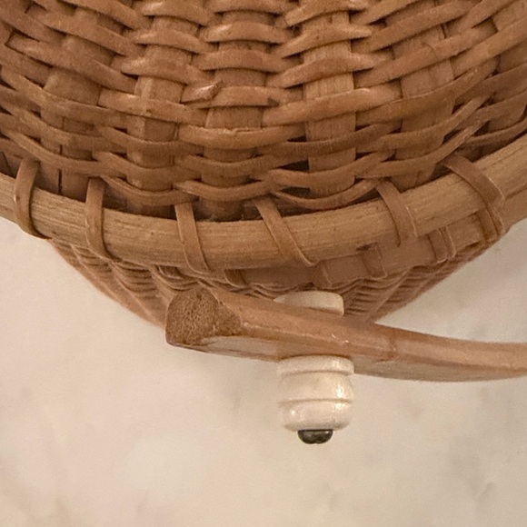 Nantucket Basket Purse - Picture 4 of 8